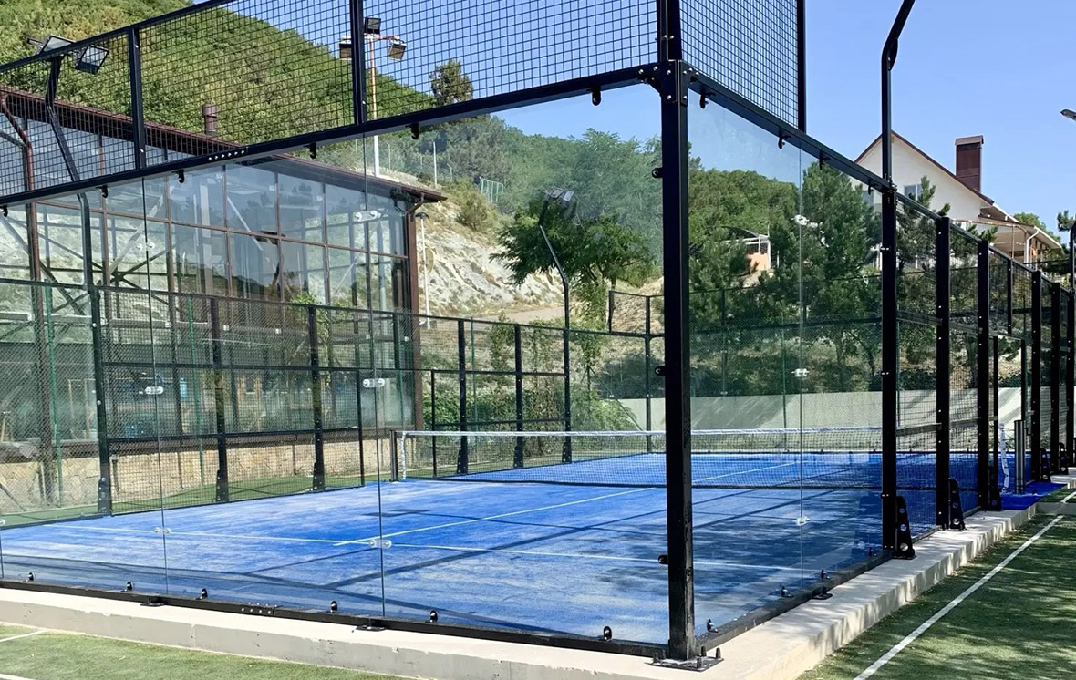 Замена сетки падел-корта